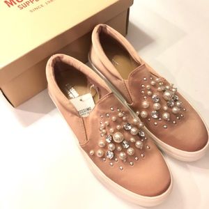 Mossimo  Raquel Pink Satin Slip On w Pearls Sz 8